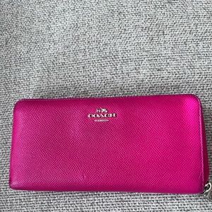 Coach pink saffiano 12 card accordion long wallet.